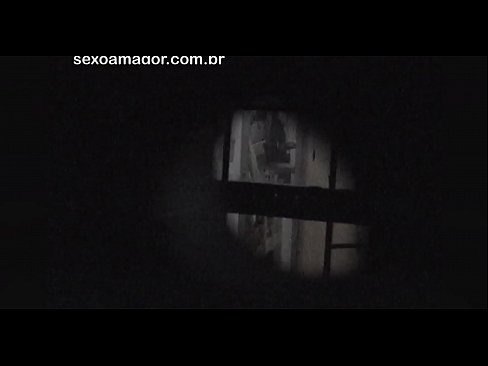 ❤️ Бландзінка таемна здымаецца на відэа з суседскага вуаерыста, схаванага за пустымі цэгламі ❤️❌ Чербанне у нас be.myinvest.top